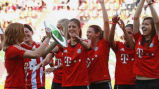Sieg beim Frauen-Bundesliga-Cup 2011: der FC Bayern © Bongarts/Getty Images