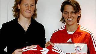 Melanie Behringer (l.) vom FC Bayern München © Bayern München