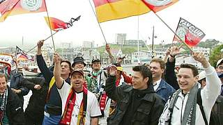 Gute Stimmung in Tórshavn 2003. © Bongarts/GettyImages