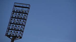 Defekt an Flutlichtmast: Spiel im Stadion Niederrhein abgesagt © Bongarts/GettyImages