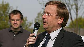 Dr. Rainer Koch bei der Mini-EM 2007 © DTFS