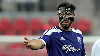 Zeitweise mit Maske: Adriano Grimaldi  © Bongarts/GettyImages