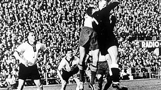 Fritz Herkenrath im Halbfinale der WM 1958 gegen Schweden © Bongarts/GettyImages