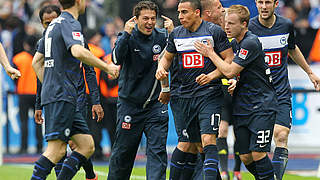 Jubel in Berlin: Hertha rettet sich mit einem Sieg am letzten Spieltag in die Relegation © Bongarts/GettyImages
