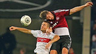 Trifft per Strafstoß: Vedad Ibisevic (l.) © Bongarts/GettyImages