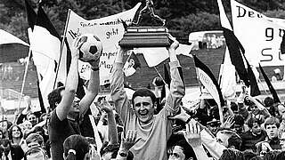 Deutschlands beste Amateure: Jülich jubelt 1970 über den zweiten Titelgewinn in Folge © imago