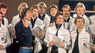 Eine Million verkaufte Platten: "Buenos Dias, Argentina" mit dem WM-Team von 1978 © DFB