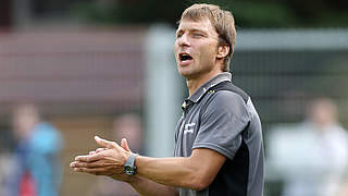 Niederlage gegen Wolfsburg: ETSV-Trainer Daniel Jurgeleit  © Bongarts/GettyImages