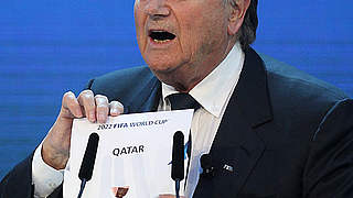 Sepp Blatter: Und die WM 2022 geht an... Katar! © AFP/KARIM JAAFAR