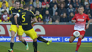 Erzielt den Treffer des Spiels: Dortmunds Sebastian Kehl nach Großkreutz-Zuspiel © AFP