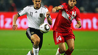 Auf Rekordjagd: Miroslav Klose (l.) in seinem 104. Länderspiel © Bongarts/Getty Images