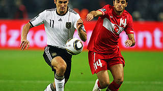 Auf der Jagd nach Müllers Rekord: Klose (l.) traf auch in Astana © Bongarts/Getty Images