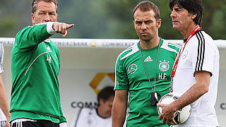 Gibt dem Bundestrainer Tipps: Andreas Köpke (l.) © Bongarts/GettyImages