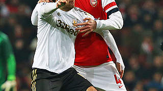 Stark im Duell: Mertesacker (r.) © Bongarts/GettyImages