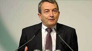 Wolfgang Niersbach empfindet Stolz ob der langjährigen Partnerschaft © Bongarts/GettyImages