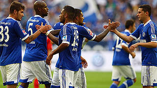 First victory of the season: Schalke celebrate © Bongarts/GettyImages