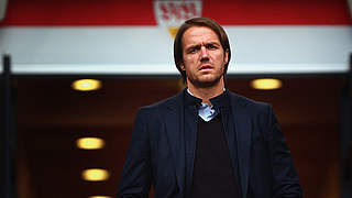 Nachdenklich: VfB-Trainer Schneider © Bongarts/GettyImages