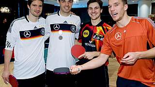 Timo Boll im Kreis der Nationalspieler © Bongarts/GettyImages