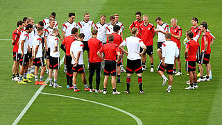 Volle Aufmerksamkeit, volle Konzentration: die deutsche Nationalmannschaft © Bongarts/GettyImages