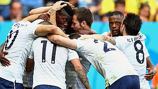 Großer Jubel bei den Franzosen: Paul Pogba schoß das langersehnte 1:0 © Bongarts/GettyImages