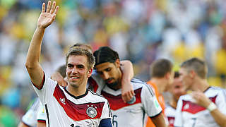 Will den Pokal hochhalten: Philipp Lahm © Bongarts/GettyImages