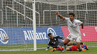 Jubel zum Saisonstart: Würzburg gewann überraschend 2:1 bei Meister Bayern II © Jan Kuppert