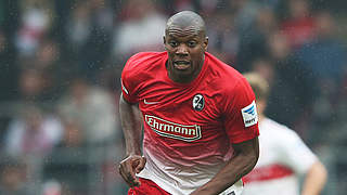 Treffsicher im Test: Freiburgs Karim Guédé © Bongarts/GettyImages