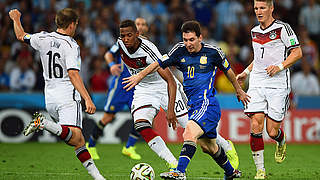 Trost nach verlorenem Finale: Lionel Messi © Bongarts/GettyImages