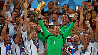 Am Ziel seiner Träume: Manuel Neuer © Bongarts/GettyImages