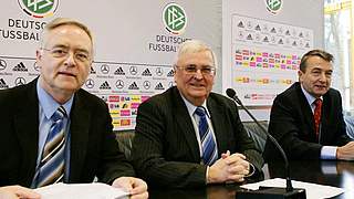 Horst R.Schmidt, Dr. Theo Zwanziger<br>and Wolfgang Niersbach © Foto: Bongarts/GettyImages