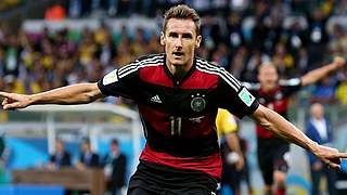 Celebrating the 16th: Miroslav Klose sets a new record © Bongarts/GettyImages