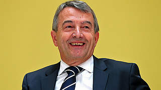 Niersbach: "1990 war das 4:1 gegen Jugoslawien wie eine Explosion" © Bongarts/GettyImages