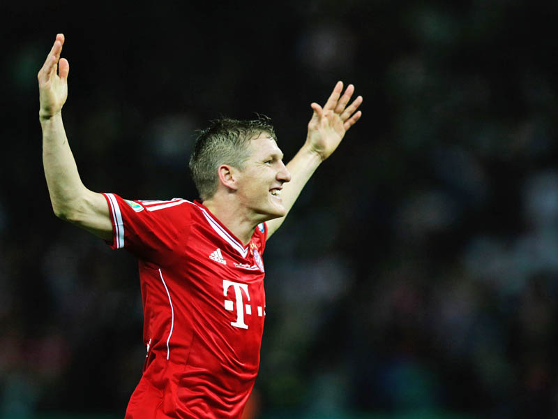 Treble winner Bastian Schweinsteiger named 2013 Player of the Year